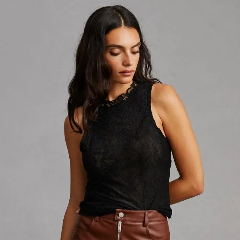 🖤 Anthropologie 🖤 Lace Mock Neck Tank Black NEW - Picture 1 of 14